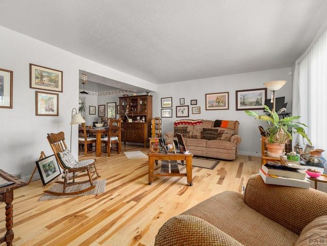 904 Blue Lace Dr., Pueblo, CO 81001
