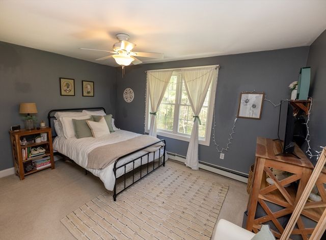 6 Mckenzies Way, Berkley, MA 02779