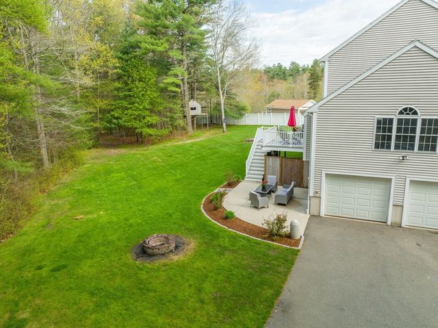 6 Mckenzies Way, Berkley, MA 02779