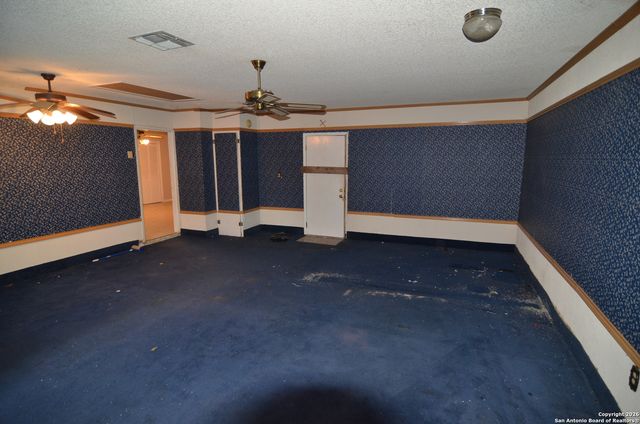 11823 Casa Bonita, San Antonio, TX 78233