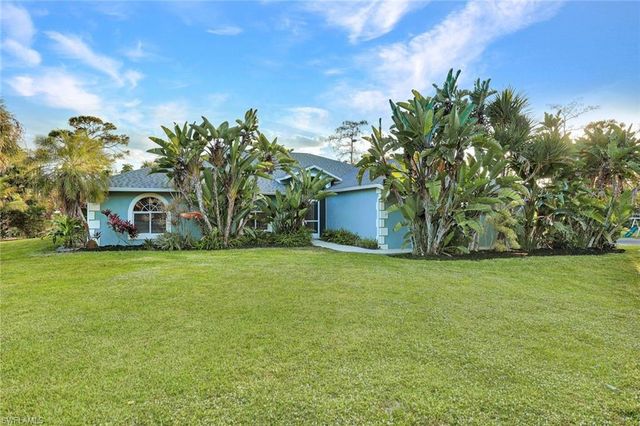 3332 White BLVD, Naples, FL 34117