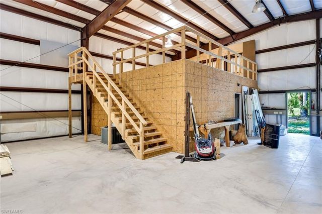 3332 White BLVD, Naples, FL 34117