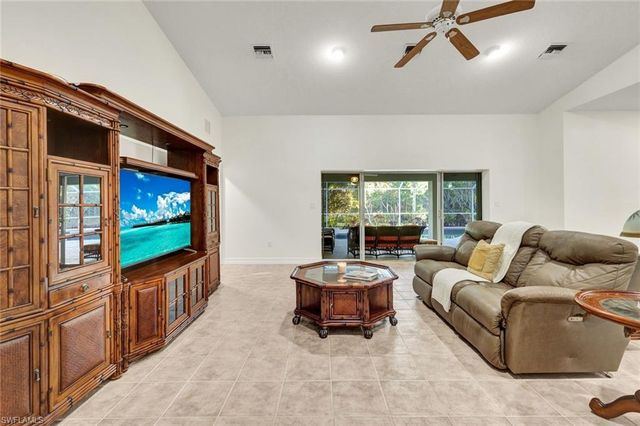 3332 White BLVD, Naples, FL 34117