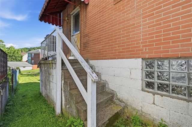 3808 Merle Street, Chartiers City, PA 15204