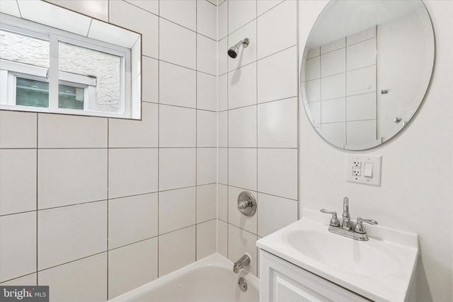 1716 N NEWKIRK ST, Philadelphia, PA 19121