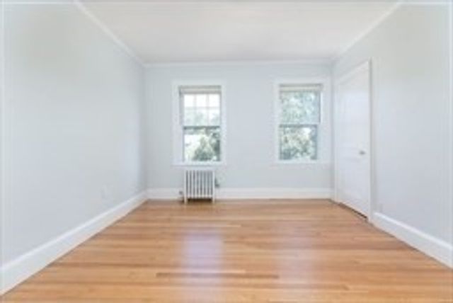 22 Concord Ave 10, Cambridge, MA 02138