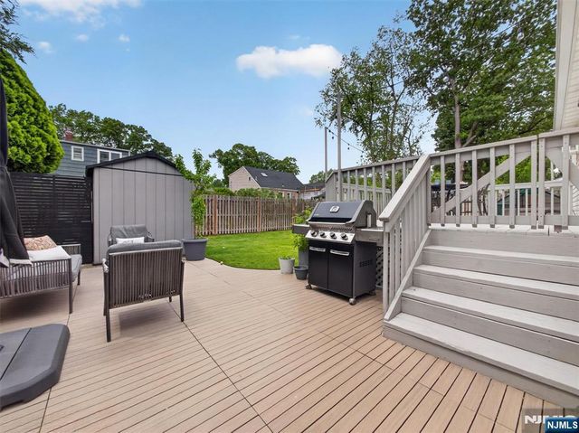 246 Hickory Street, Twp Of Washington, NJ 07676