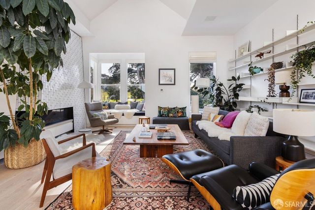 1164 Fulton Street, San Francisco, CA 94117