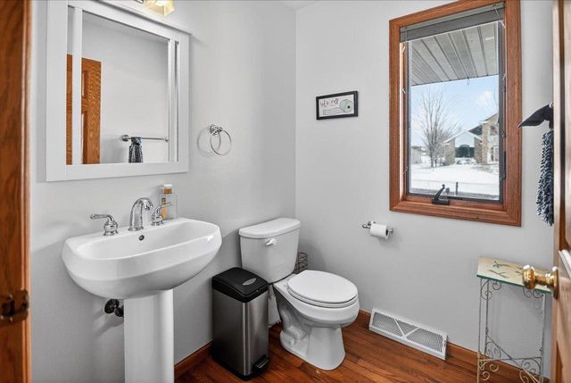 6620 Meredith Way, Mcfarland, WI 53558