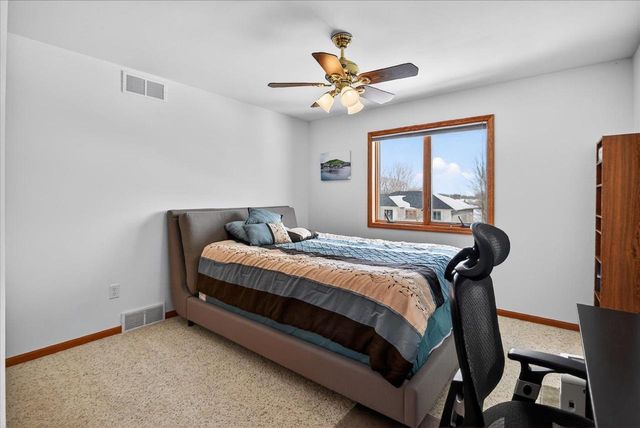 6620 Meredith Way, Mcfarland, WI 53558