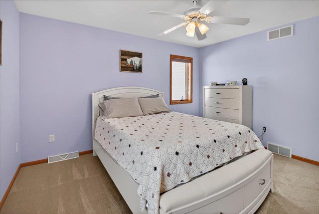 6620 Meredith Way, Mcfarland, WI 53558