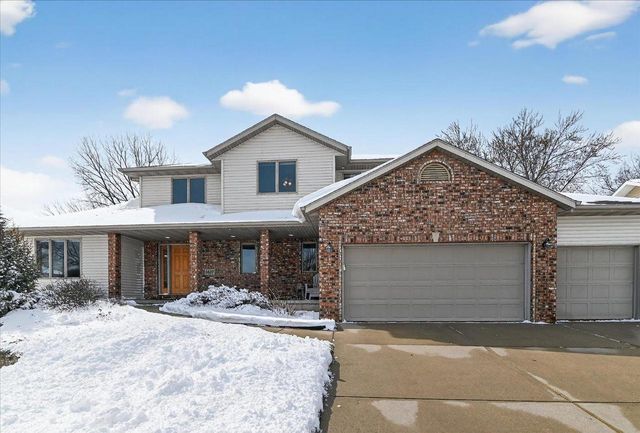 6620 Meredith Way, Mcfarland, WI 53558