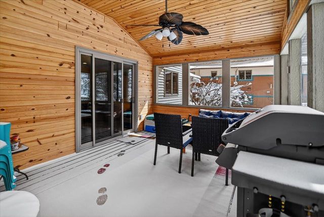 6620 Meredith Way, Mcfarland, WI 53558