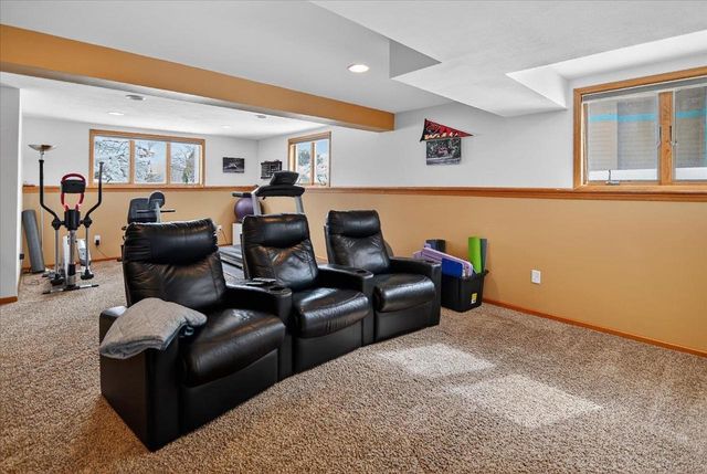 6620 Meredith Way, Mcfarland, WI 53558