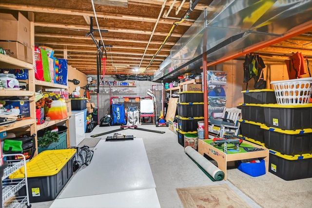 6620 Meredith Way, Mcfarland, WI 53558