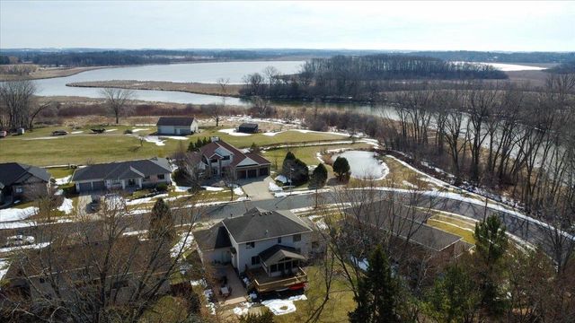 6620 Meredith Way, Mcfarland, WI 53558
