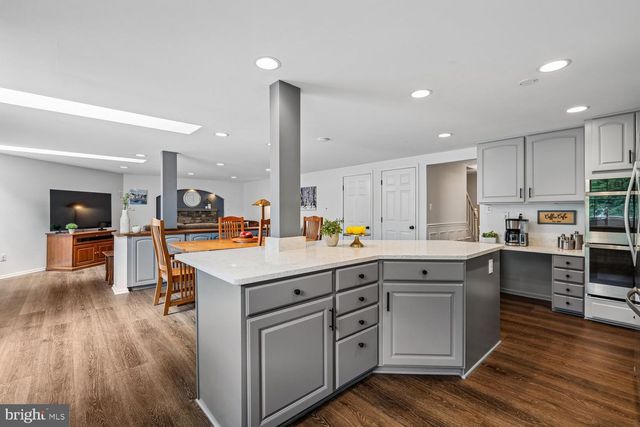 8044 RED JACKET WAY, Jessup, MD 20794