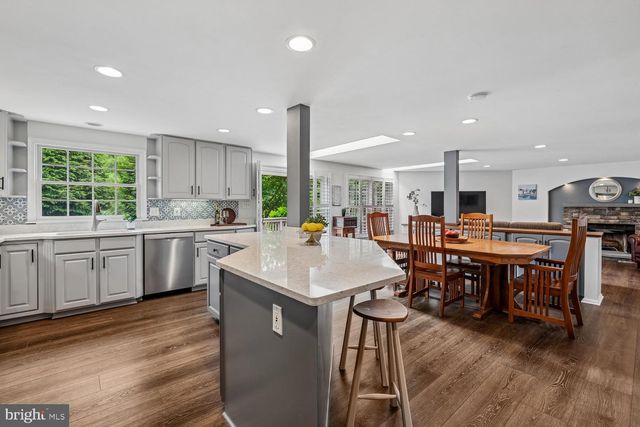 8044 RED JACKET WAY, Jessup, MD 20794