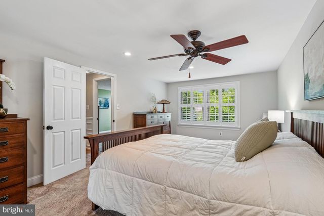 8044 RED JACKET WAY, Jessup, MD 20794