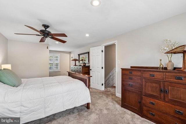 8044 RED JACKET WAY, Jessup, MD 20794