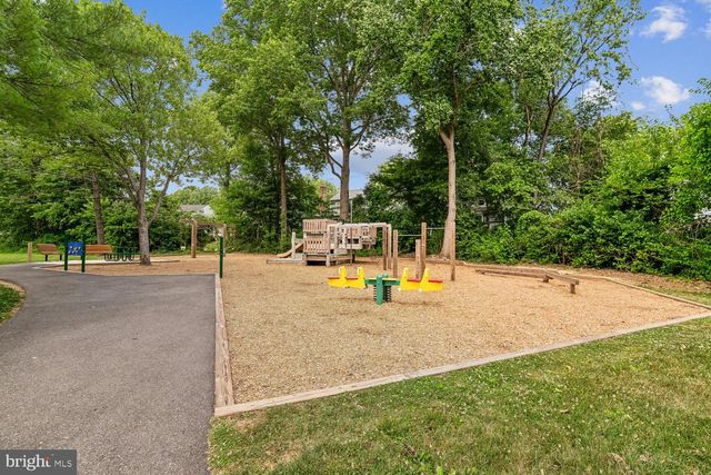 8044 RED JACKET WAY, Jessup, MD 20794