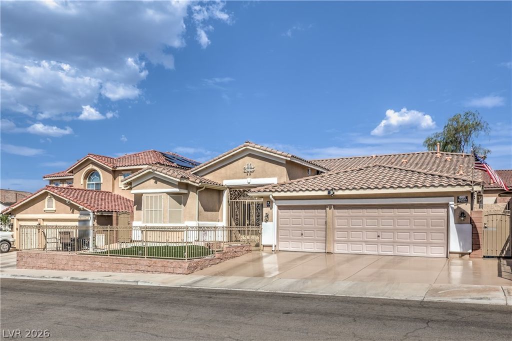 378 Otsego Court, Henderson, NV 89012 — photo 2