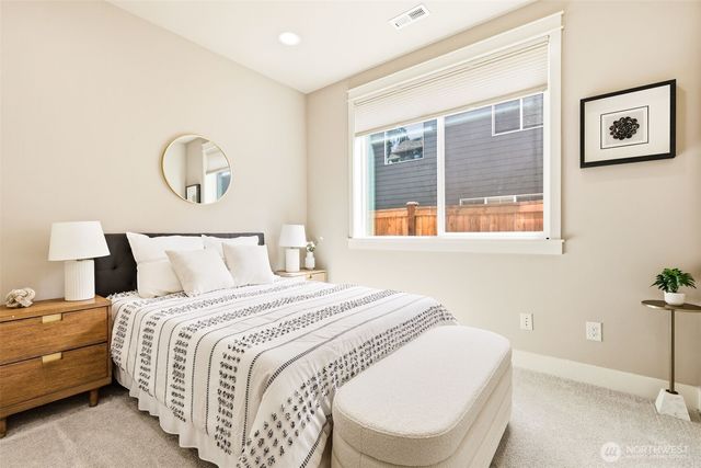 21223 NE 9th Place, Sammamish, WA 98074