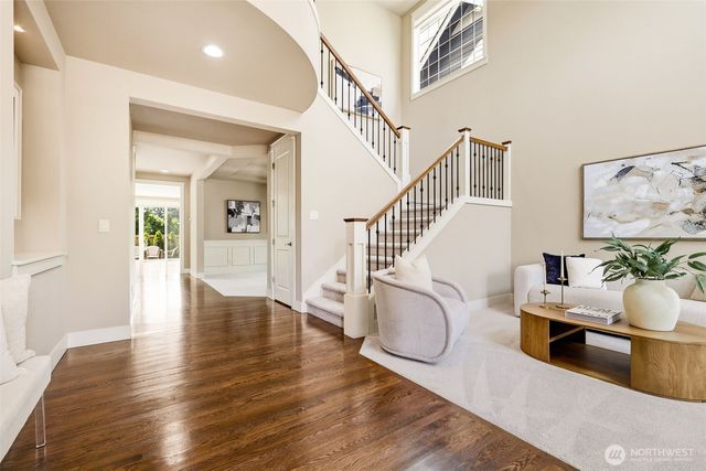21223 NE 9th Place, Sammamish, WA 98074