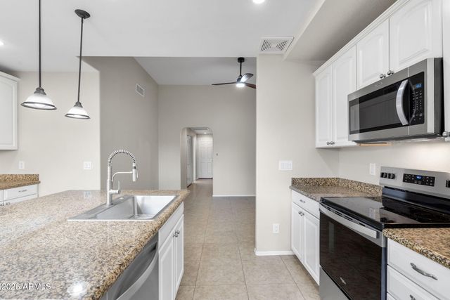 8841 E MEADOW HILL Drive, Scottsdale, AZ 85260