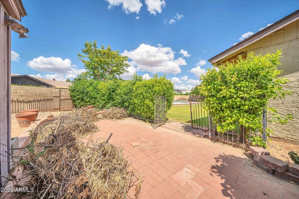 Image 64 of property listing at 8337 N 85TH Street, Scottsdale, AZ 85258