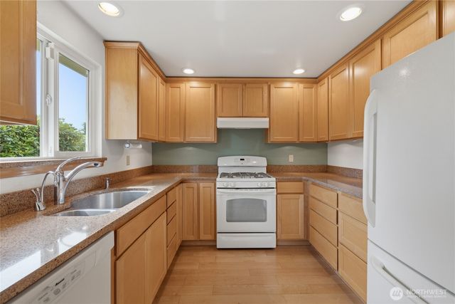 3301 N Visscher Street, Tacoma, WA 98407
