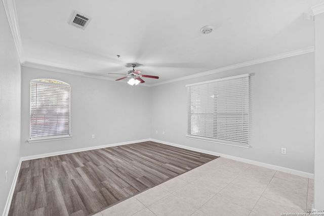 7323 Snowden Rd Apt 1101, San Antonio, TX 78240