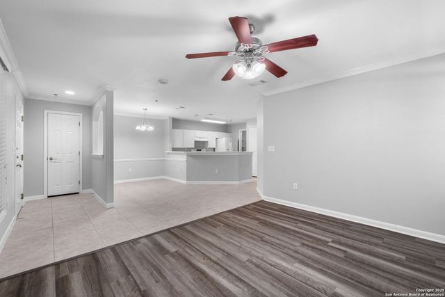 7323 Snowden Rd Apt 1101, San Antonio, TX 78240