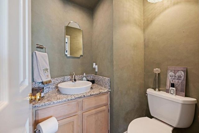 79060 Lake Club Drive, Bermuda Dunes, CA 92203