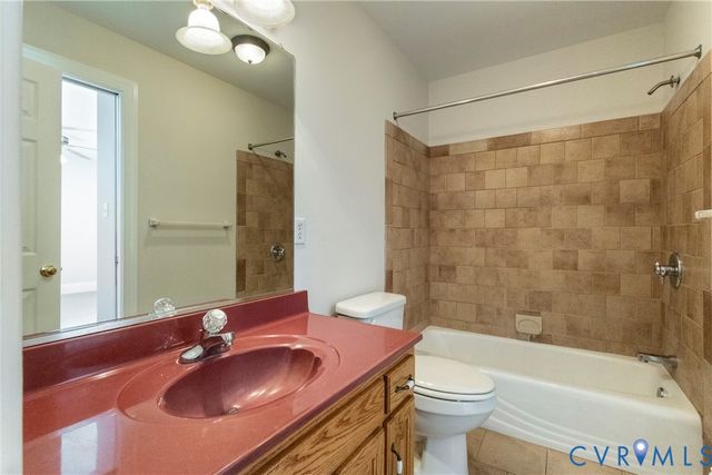 19106 Andrews Dr, Chesterfield, VA 23803
