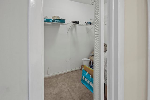 2936 Lake Shore Drive 310, Riviera Beach, FL 33404