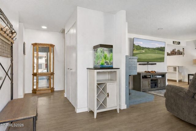 7275 Offenhauser Drive, Reno, NV 89511