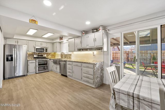 7275 Offenhauser Drive, Reno, NV 89511