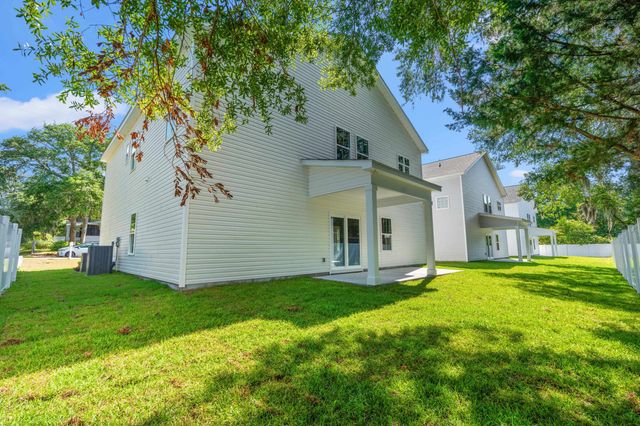 2426 Park St., North Myrtle Beach, SC 29582