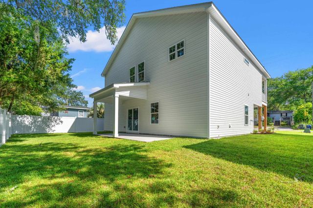 2426 Park St., North Myrtle Beach, SC 29582