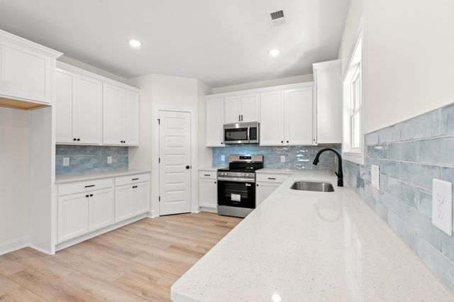 2426 Park St., North Myrtle Beach, SC 29582