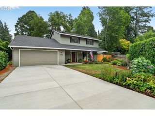 17410 SCHALIT Way, Lake Oswego, OR 97035