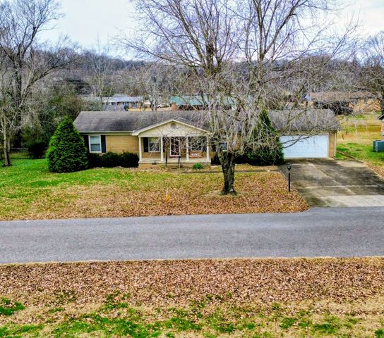 1716 Keller Ave, Pulaski, TN 38478