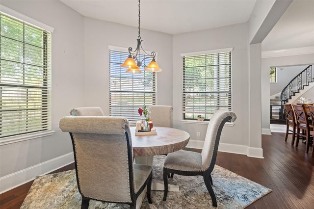 2 Brookgreen Circle N, Montgomery, TX 77356