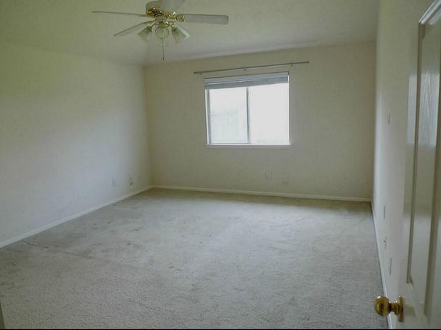 9718 Cottage Street, Pearland, TX 77584