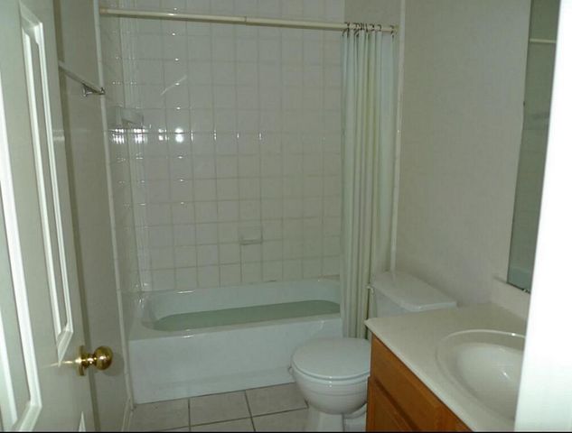 9718 Cottage Street, Pearland, TX 77584