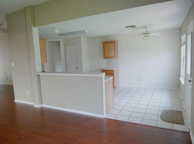 9718 Cottage Street, Pearland, TX 77584