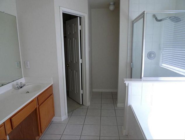 9718 Cottage Street, Pearland, TX 77584