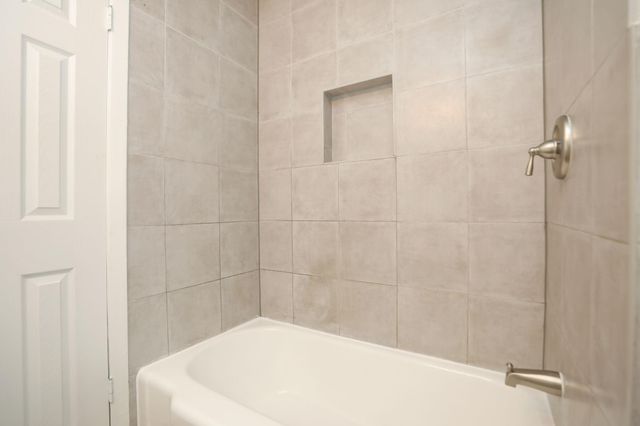 631 Edgebrook Drive, Houston, TX 77034