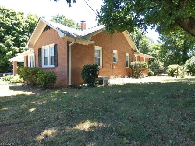 1239 Fairview Drive, Lexington, NC 27292
